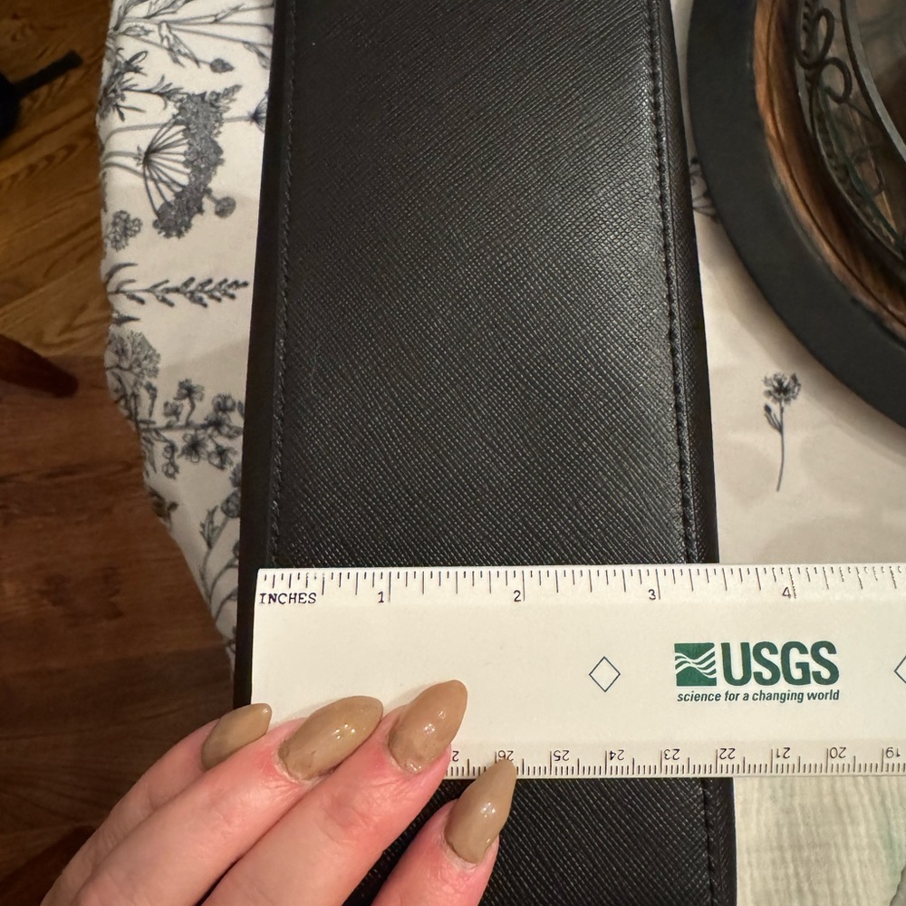 Kate Spade Classic Black Shoulder Bag - Picture 9 of 9